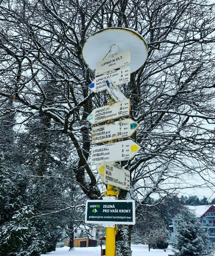 Galerie - *